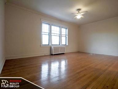 Main picture of 1000 Crain St & 1136 Maple Ave