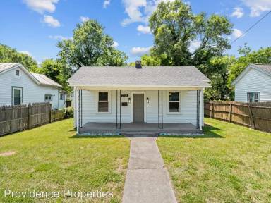 Main picture of 2226 Russell Ave SW