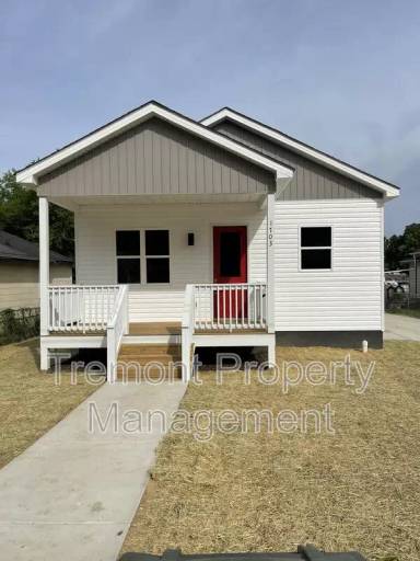 Main picture of 1703 S Lyerly St