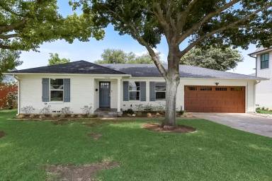 Main picture of 9935 Gooding Dr