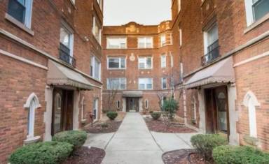 Main picture of 7240 S Constance Ave