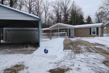 Main picture of 922 Moss Oak Ct
