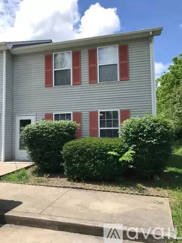 Main picture of 2925 S Wilson Rd