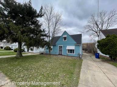 Main picture of 17324 Wayne Dr