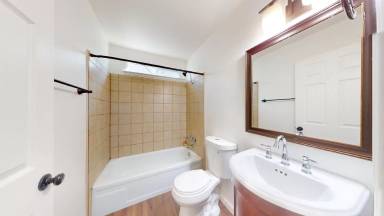 Main picture of 3505 Gardenia St