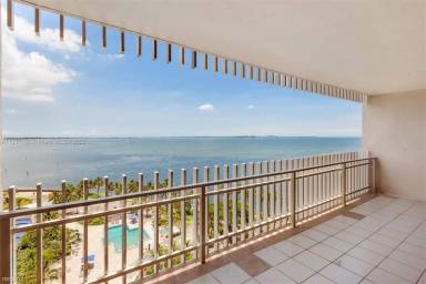 Main picture of Grove Isle Condo