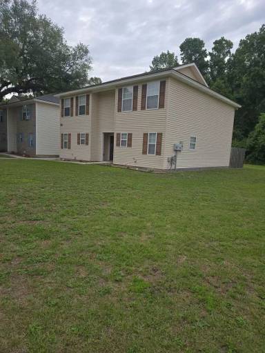 Main picture of 9826 Whitefield Ave