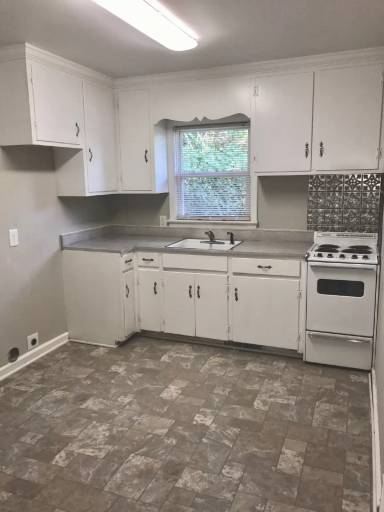 Main picture of 919 Dillard St