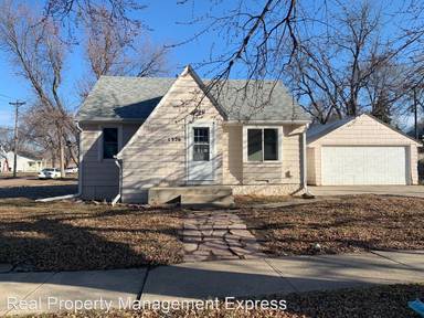 Main picture of 1326 W 15th St