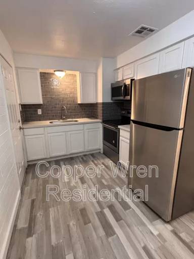 Main picture of Imperial Manor