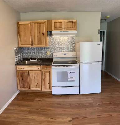 Main picture of 3800 Hill Ave