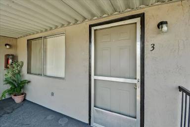 Main picture of 638 Rebecca Way