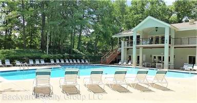 Main picture of 1104 Garden Ct