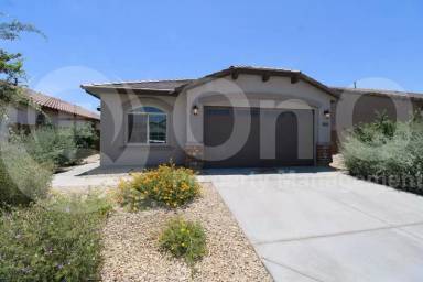 Main picture of 18775 W Canterbury Dr