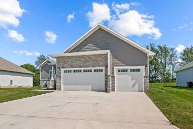 Main picture of 2205 W Mason Pl