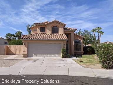 Main picture of 1274 W Sparrow Ct