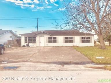 Main picture of 2225 Hillshire Dr