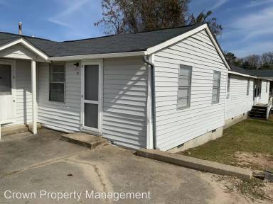 Main picture of 69 Lexington Dr