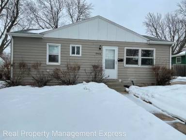 Main picture of 3308 E 24th St