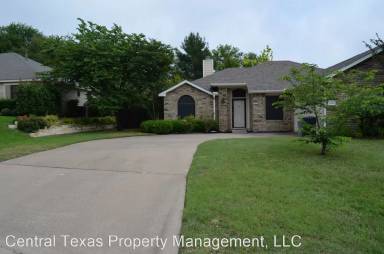 Main picture of 2305 Iowa Dr