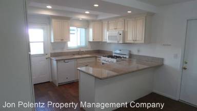 Main picture of 2646 N Hartman St