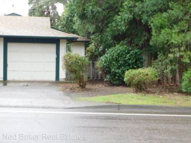 Main picture of 1443 Madrona Ave SE