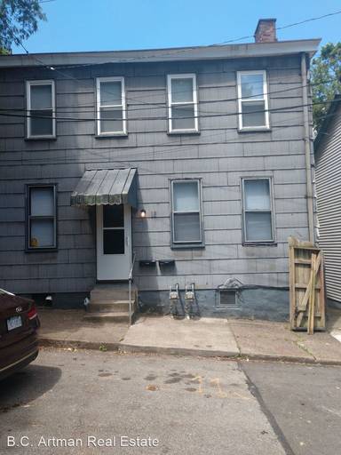 Main picture of 18 Telescope St