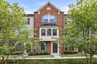 Main picture of 2923 Glendale Ave