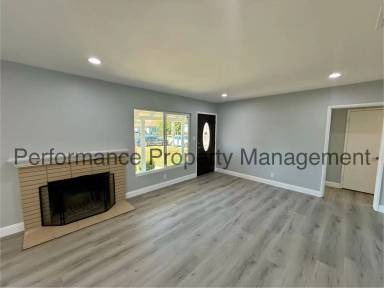 Main picture of 3720 Apache Ave