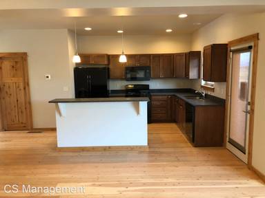 Main picture of 210 Naomi Rose Ln