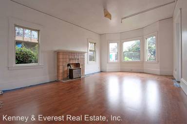 Main picture of 1815 3rd Ave