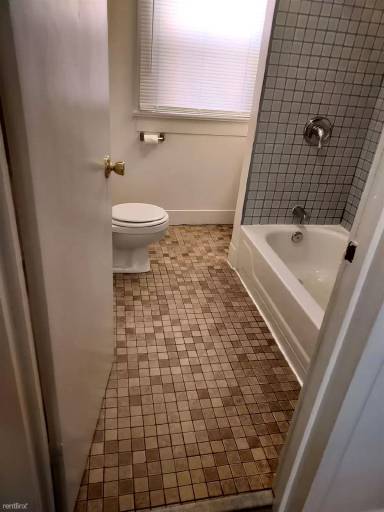 Main picture of 1626 Manette Pl