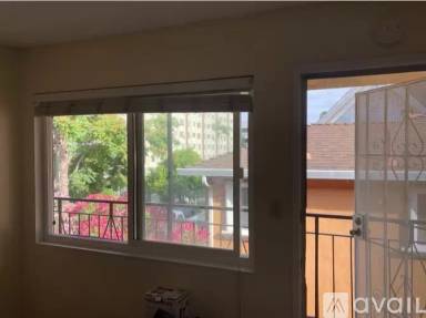 Main picture of 129 N 5th St