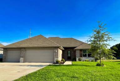 Main picture of 5638 E Gatehouse Dr