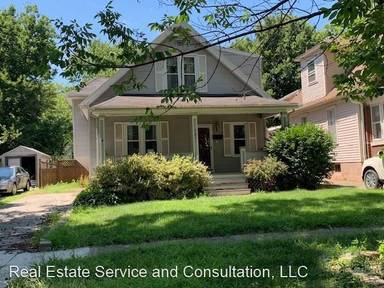 Main picture of 705 S Lincoln Ave