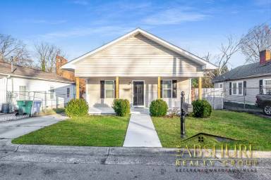 Main picture of 1009 Moreland Ave