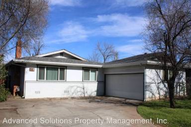 Main picture of 1028 Lorraine Dr