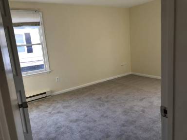 Main picture of 21349 Brighton Ave
