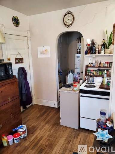 Main picture of 500 Moro St