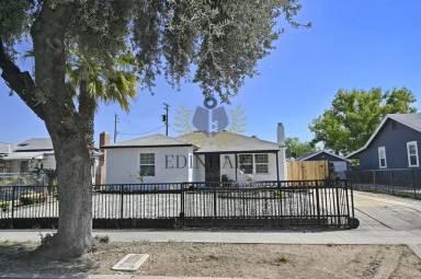 Main picture of 1584 N Carruth Ave