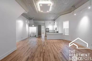 Main picture of 2241 W 21st St