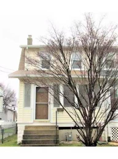 Main picture of 515 Charmont Ave