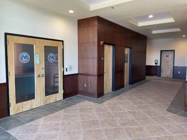 Main picture of 5115 NE 82nd Ave