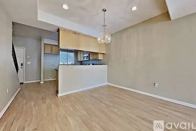 Main picture of 14522 Kittridge St