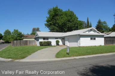 Main picture of 875 S Barrett Rd