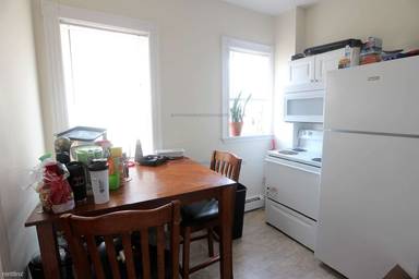 Main picture of 27 Litchfield St