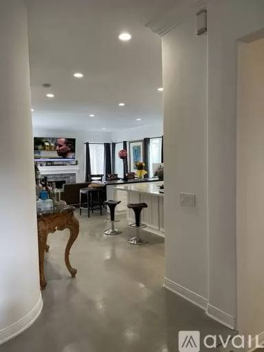 Main picture of 723 10th St