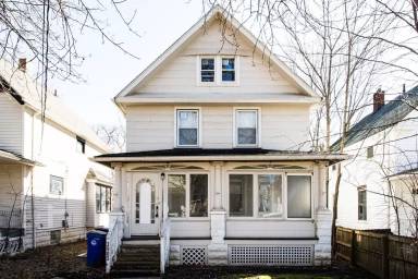 Main picture of 3905 W 36th St