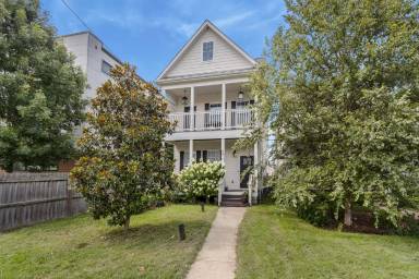 Main picture of 5610 New York Ave