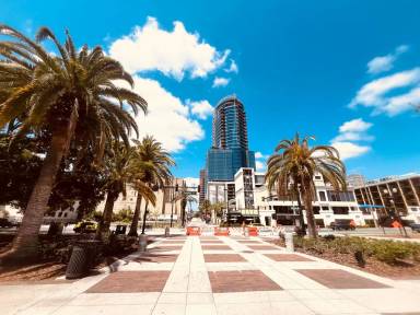 Main picture of Metropolitan At Lake Eola